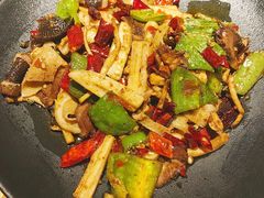-十三式重庆江湖菜(金茂览秀城店)