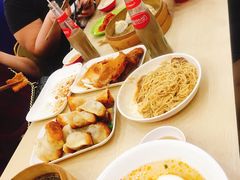 -珊珊小笼馆(仙霞路店)