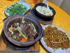 -天宝食坊·啫啫煲大排档(西华路店)