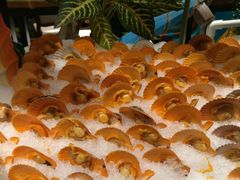 -领鲜活海鲜榴莲自助火锅(东门店)