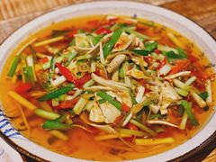 火爆黄喉-三叔特色自贡菜(中海国际店)