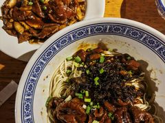 -沪西老弄堂面馆(定西路店)