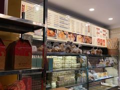 面包甜点陈列柜-国际饭店·帆声西饼屋(黄河路店)