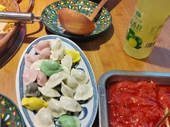 -洱火云南酸菜牛肉火锅(石景山当代商城店)