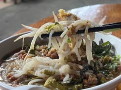 -靓姐南宁蒲庙生榨米粉(晓港湾店)