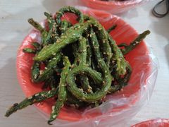 炒豆角-咱家王新国把子肉(县东巷店)