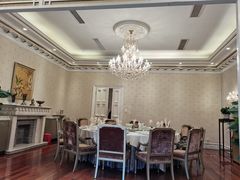 -南京双门楼宾馆(盐仓桥地铁站阅江楼店)