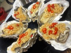 蒜蓉蒸生蚝-天宝食坊·啫啫煲大排档(西华路店)