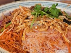 -喝丢一只鞋海鲜烧烤(文体街店)