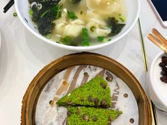 -百年港湾奥特莱斯(香炉礁店)