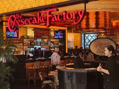 -The Cheesecake Factory芝乐坊餐厅(兴业太古汇店)