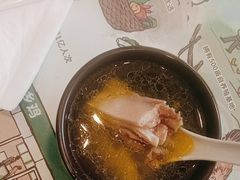 -老乡鸡(六安新加坡御苑店)