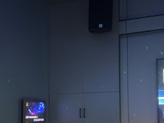 -唯爱KTV聚会餐厅(仙林东城汇店)