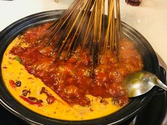 -钢管厂五区小郡肝串串香(奥克斯广场锦城万达店)