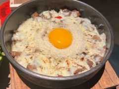 芝士牛肉石锅-烧肉达人•炭火烧肉(新天地店)