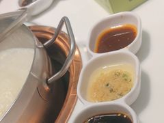 -洪氏嗨捞·猪肚鸡火锅(阳光天地店)