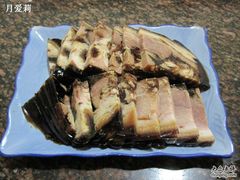 唔呶喔哩-传统丁蹄-唔呶喔哩酒家(生产街店)