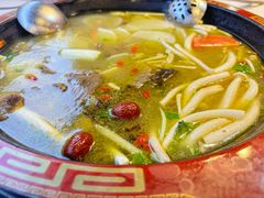 -牛得很·鲜牦牛肉烧烤·牛羊肉菌汤锅(康定店)