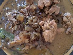 -华龙特色大骨鸡农家菜馆