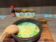 -良米山·云南野生菌过桥米线(上海首店)