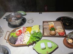 -一叶一世界•素食餐厅(环球中心店)