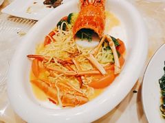 -沪华海鲜大酒楼(南汇店)