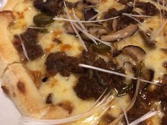 烤牛肉披萨-I HOLIC艾豪丽披萨(KKone店)
