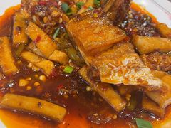 -易老九江湖菜(北滨一路店)