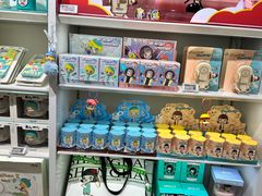 -泡泡玛特POPMART(上海环球港店)