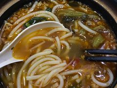 臭豆腐小锅米线卷面饵-老师专·玉溪特色小吃