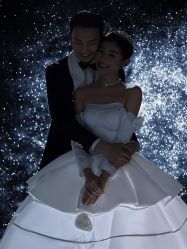 -至臻微拉婚纱摄影