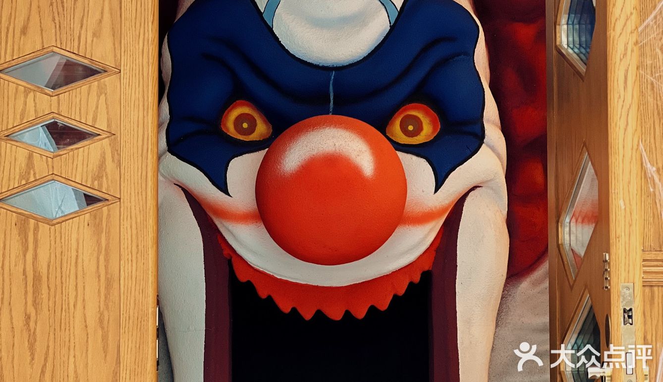 🎃西湖边惊现惊魂小丑屋‼️杭州万圣节开卷啦🤡