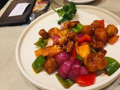 菠萝咕噜肉-鹅冠港式茶餐厅(来福士店)