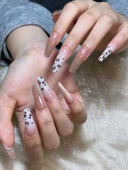 -UMl Nail 尤米美甲美睫半永久