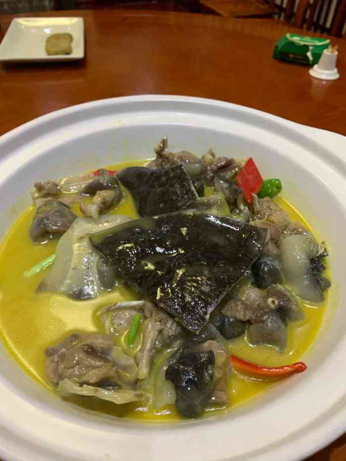 河洲甲鱼-"特别有特色的一家粉馆,也是吃早餐的不二之.