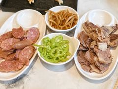 -高玛纳驴肉火烧(一世界店)