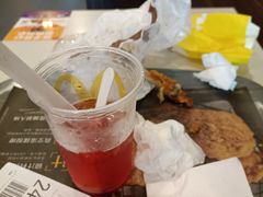 -麦当劳(得来速店)