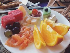 -东方豪景花园酒店·怡景旋转餐厅