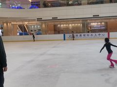 -陈露国际冰上中心(天津嘉里汇店)