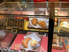 面包甜点陈列柜-星巴克(武康路店)