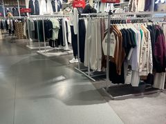 -五环Outlets(高新工厂店)