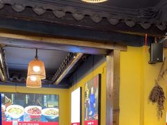 -富正毅三下锅·湘西韵味(天门山索道店)