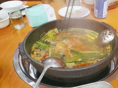 -黔三一夺夺粉酸汤火锅(百信店)
