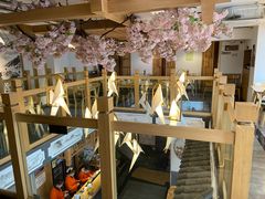 面包甜点陈列柜-兔行天下-鸿鹤鲜锅兔(中海国际店)