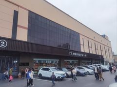 -胖东来生活广场(健康路店)
