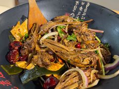 -风光老灶麻辣香锅(大成路翠微百货店)