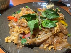 蛋包海鲜金边粉-Tegu泰古莲·泰国餐厅(红山6979店)