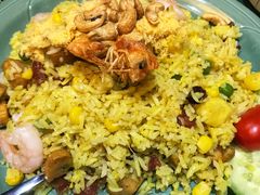 星洲菠萝海鲜炒饭-大耳象东南亚风情餐厅(月湖公园店)