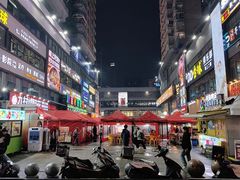 -观音桥步行街