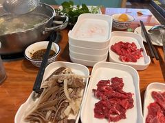 -牛鲜胜·潮汕牛肉自助火锅(番禺市桥店)